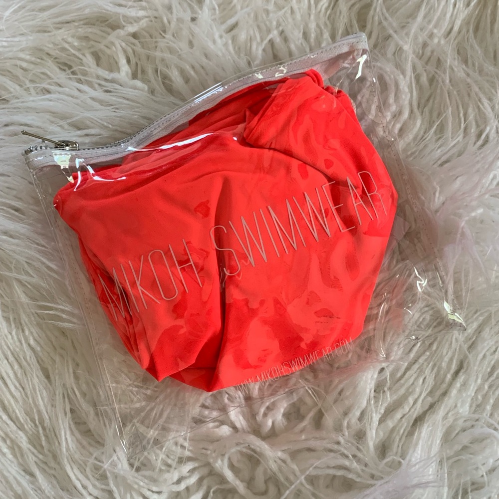 Mikoh Kilauea swimsuit - Picture 3 of 7